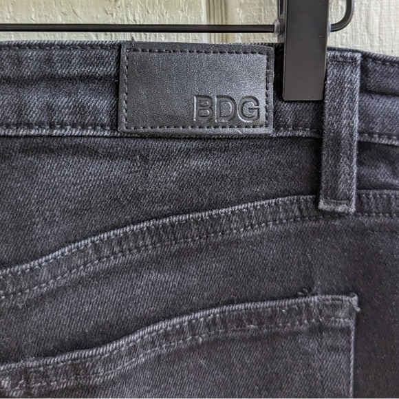 BDG Urban Outfitters Women’s High Waisted Black Jeans. Hem.Size 27. SKU 028 - Picture 8 of 12
